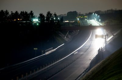 開通した函館新外環状道路。2015年3月撮影